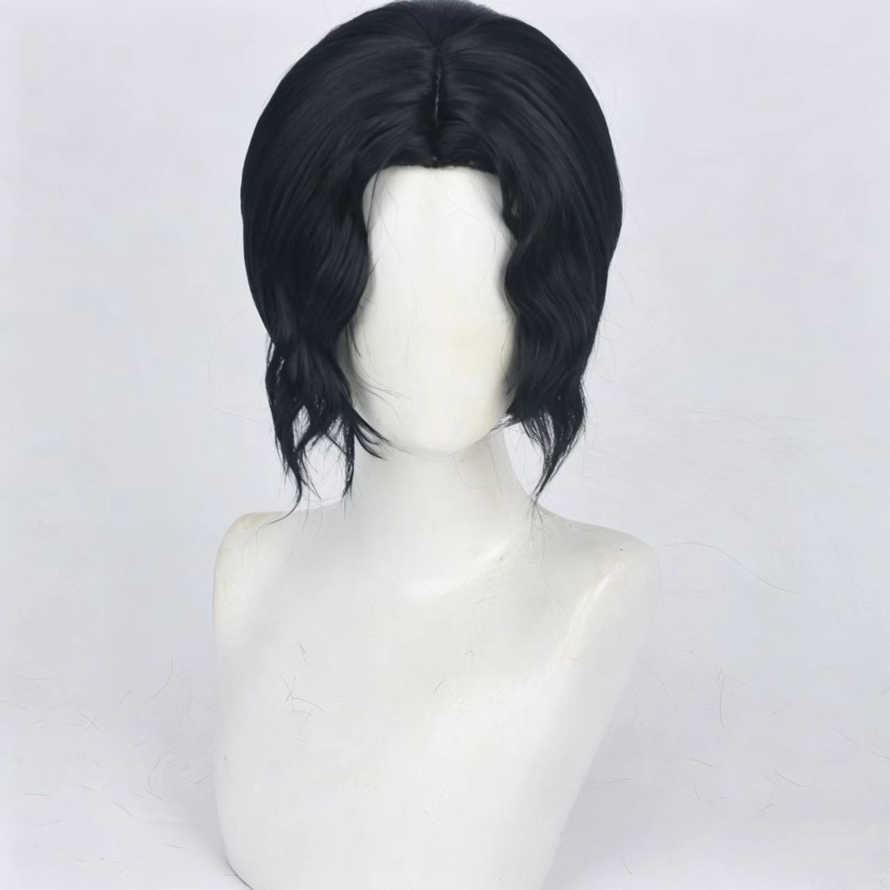 鬼畜鬼柱コスプレウィッグとウィッグキャップ黒ショート波状人工 - Anime Cosplay Com のレビューと価格