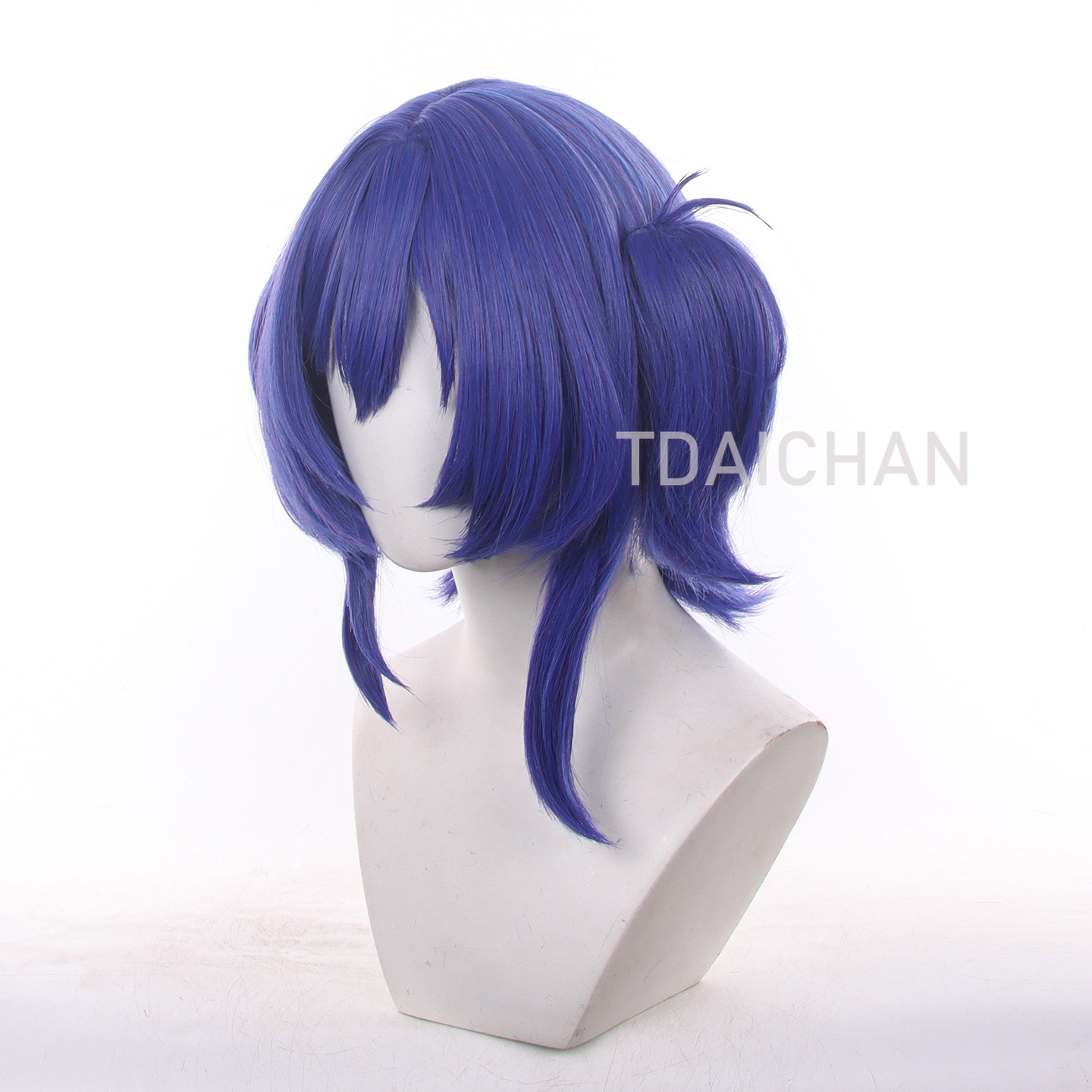 原神インパクト ブルーネ コスプレウィッグ ブルーパープル  - Anime Cosplay Com のレビューと価格